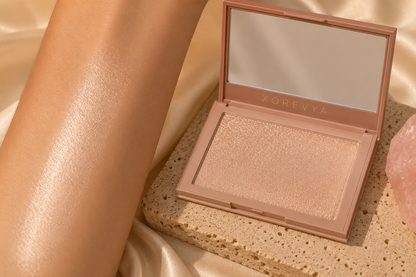 Light Veil Highlighter Palette